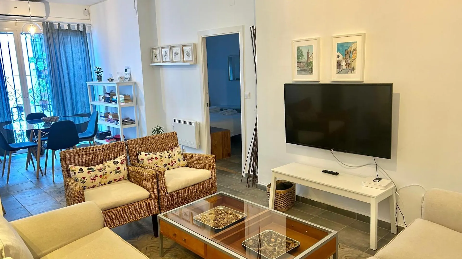 Acogedor Apt 8Pax 4Bdr 2Bth - Cozyhomesevilla1 0*, Σεβίλλη Ισπανία