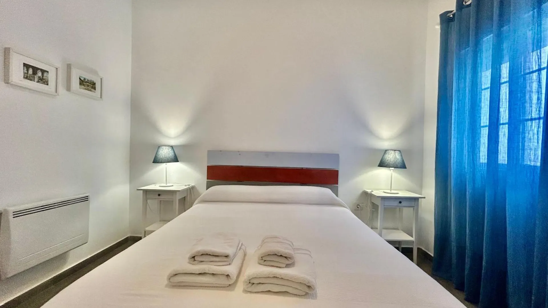 Апартаменты Acogedor Apt 8Pax 4Bdr 2Bth - Cozyhomesevilla1 Испания