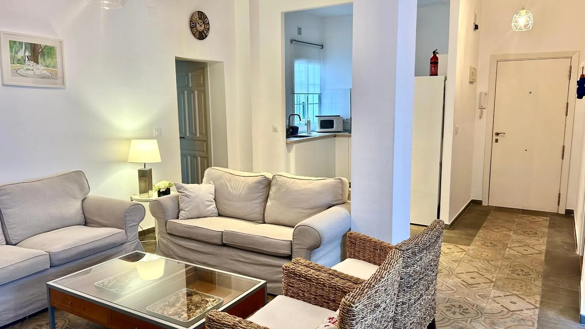 Апартаменты Acogedor Apt 8Pax 4Bdr 2Bth - Cozyhomesevilla1 Испания